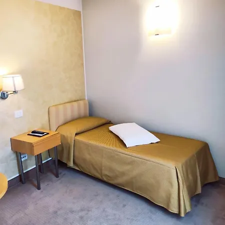 Dependance Silvestro 3* Garda (Verona)