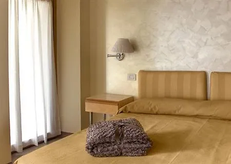 Hotel Dependance Silvestro 3*